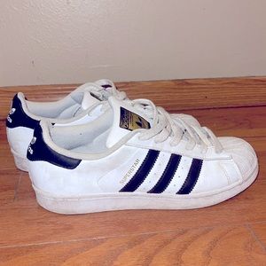 Adidas shoes white and black